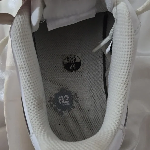 Nike Air Max - Picture 7 of 8